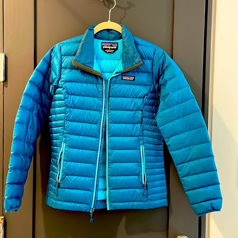 Womens Patagonia down jacket xs